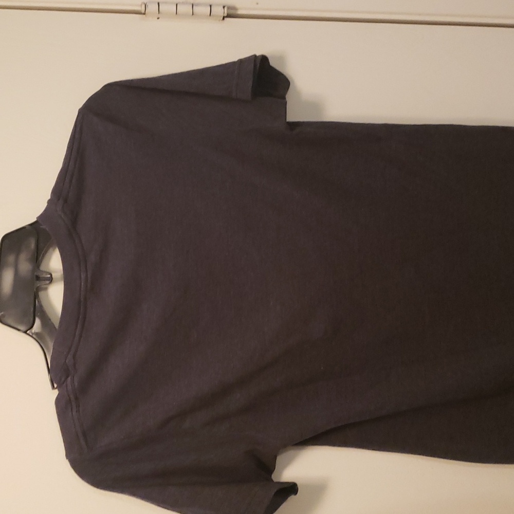 Marvel T-shirt size S - Picture 2 of 2